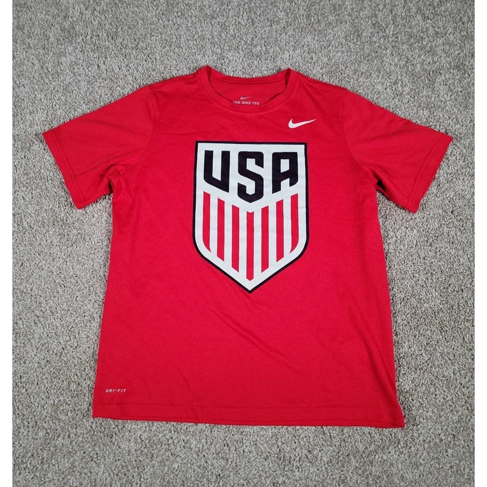 Nike T Shirt Boys XL Red USA Soccer Shield Logo Short Sleeve Tee Performance Fit